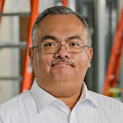 Leo Bobadilla
